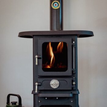 log burner with flue kit