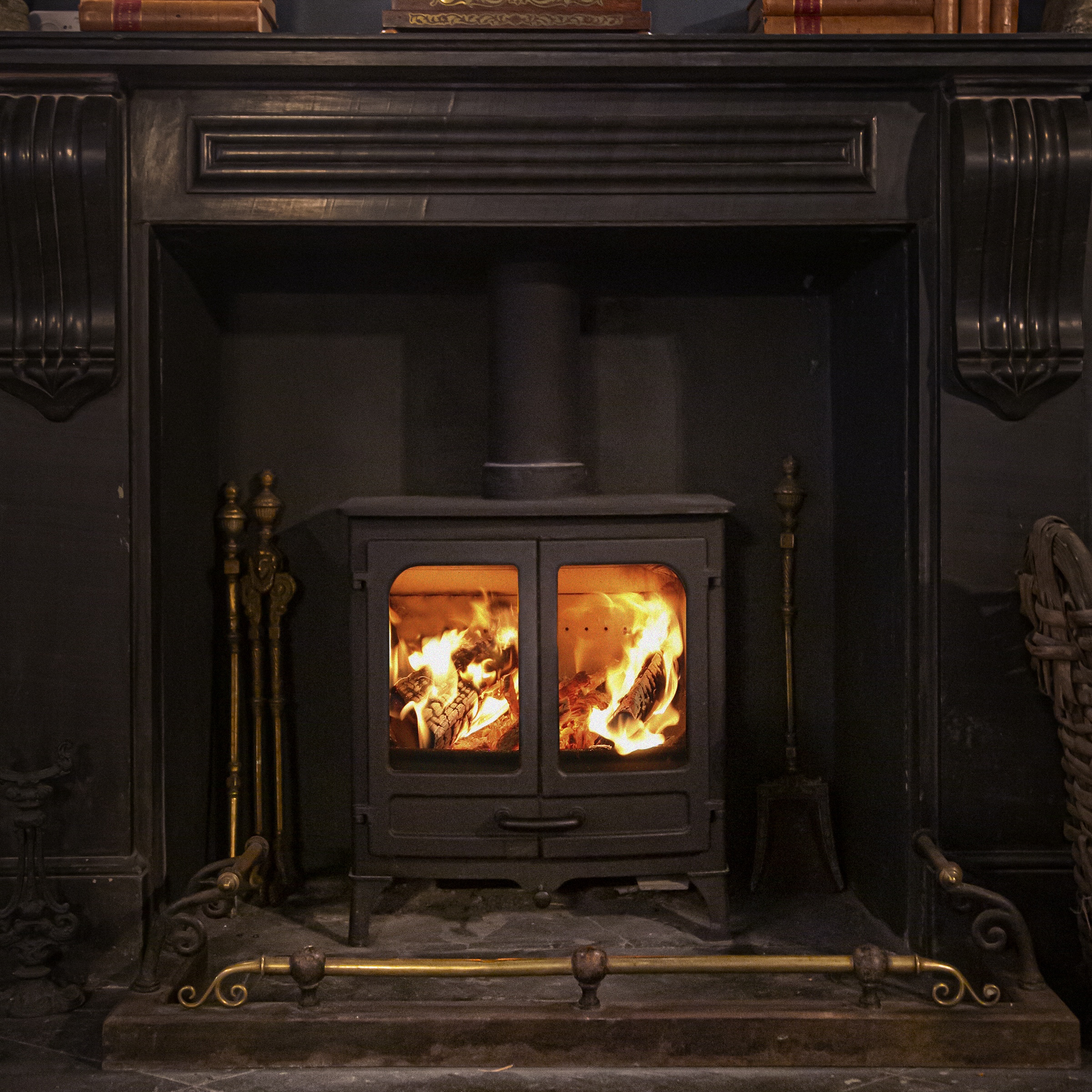 Charnwood Island I Low Black 3