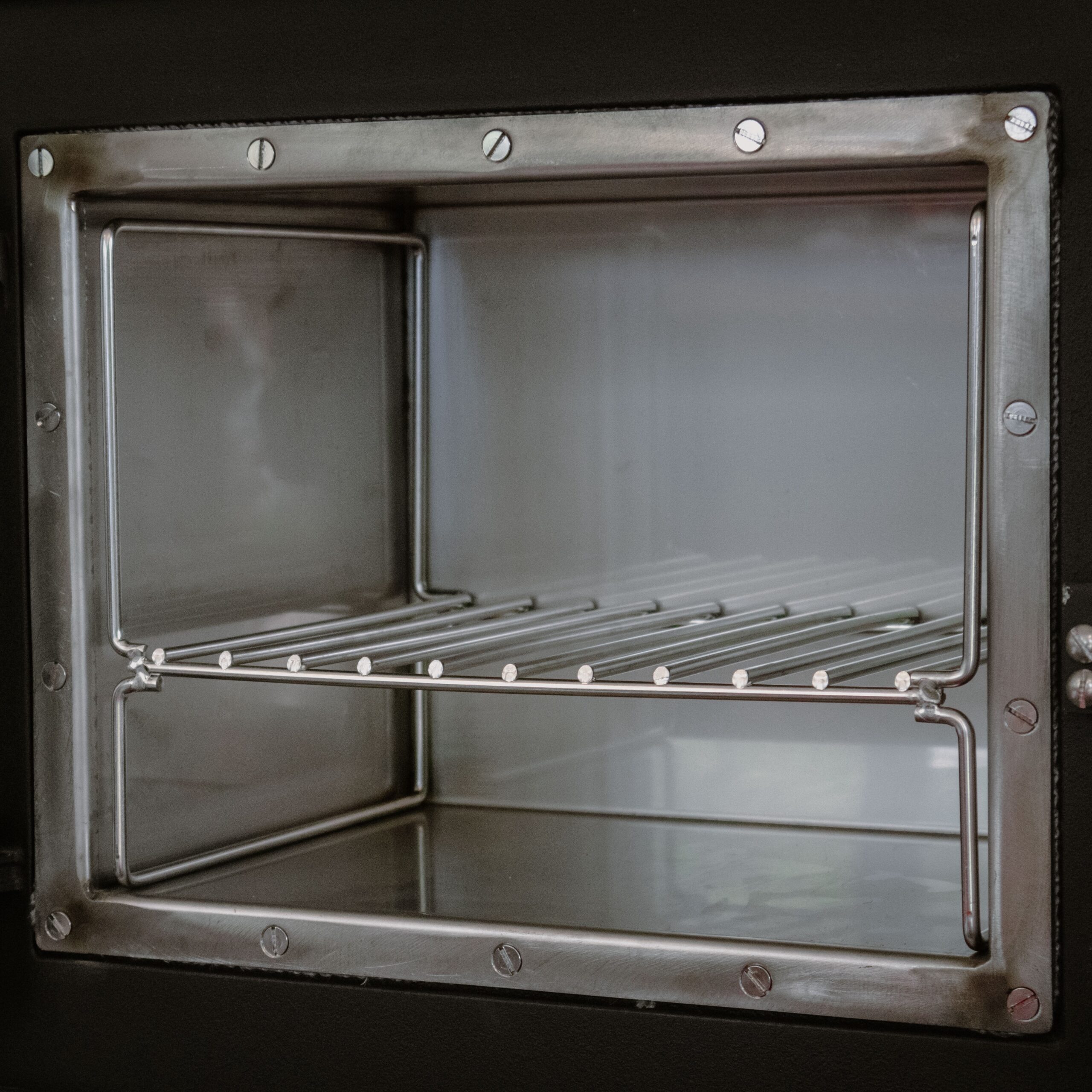 Little Range inside of the oven - hotboxstoves.co.uk