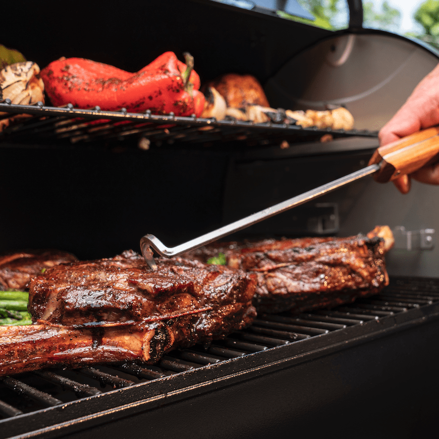 Traeger pig tail lifestyle 2 - hotboxstoves.co.uk