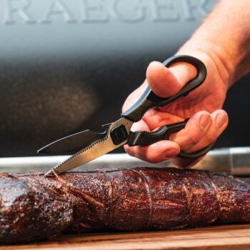 traeger bbq shears lifestyle ribs - hotboxstoves.co.uk
