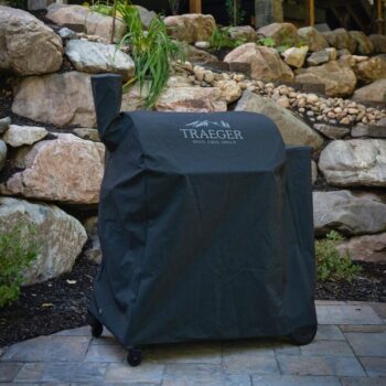 traeger pro 780 full length grill cover lifestyle - hotboxstoves.co.uk
