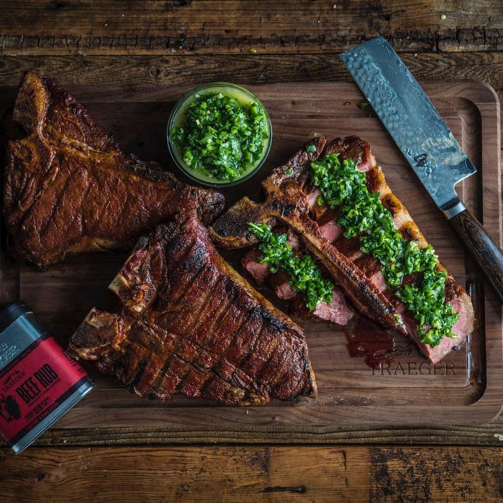 Traeger beef rub lifestyle image - hotboxstoves.co.uk