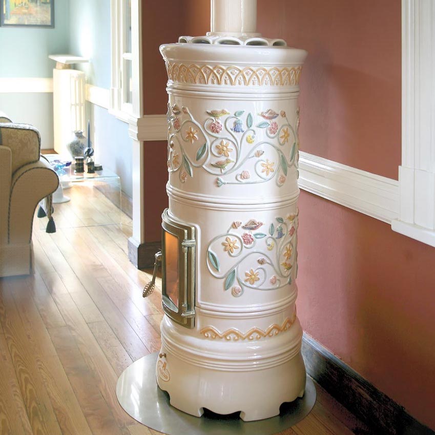 La Castellamonte Rondo 3 decorated - hotboxstoves.co.uk