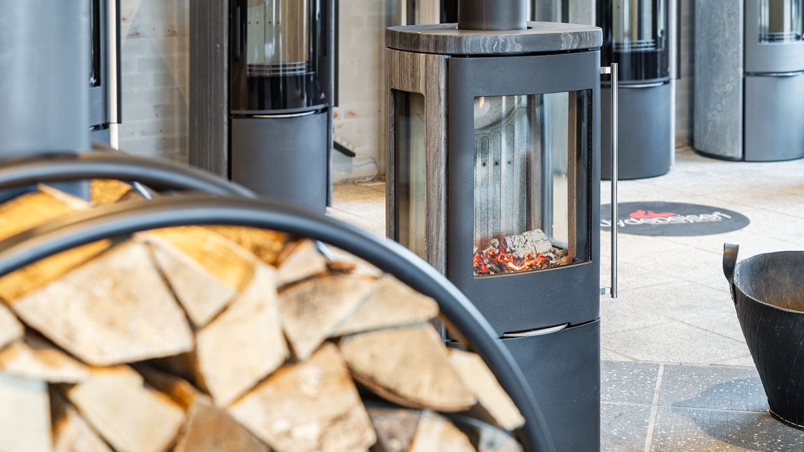 Jydepejsen Stoves - Hot Box Stoves York