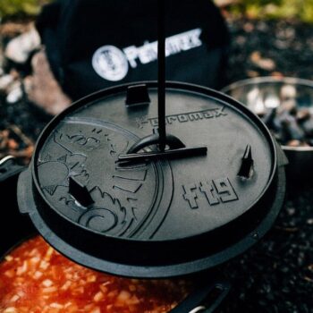 Petromax Dutch Oven lifestyle 2 - hotboxstoves.co.uk