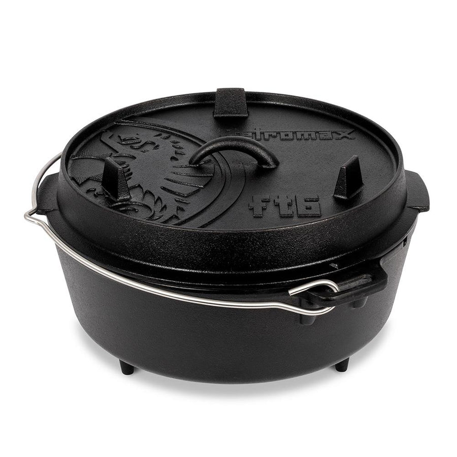 petromax dutch over with legs 5.5L studio image - hotboxstoves.co.uk