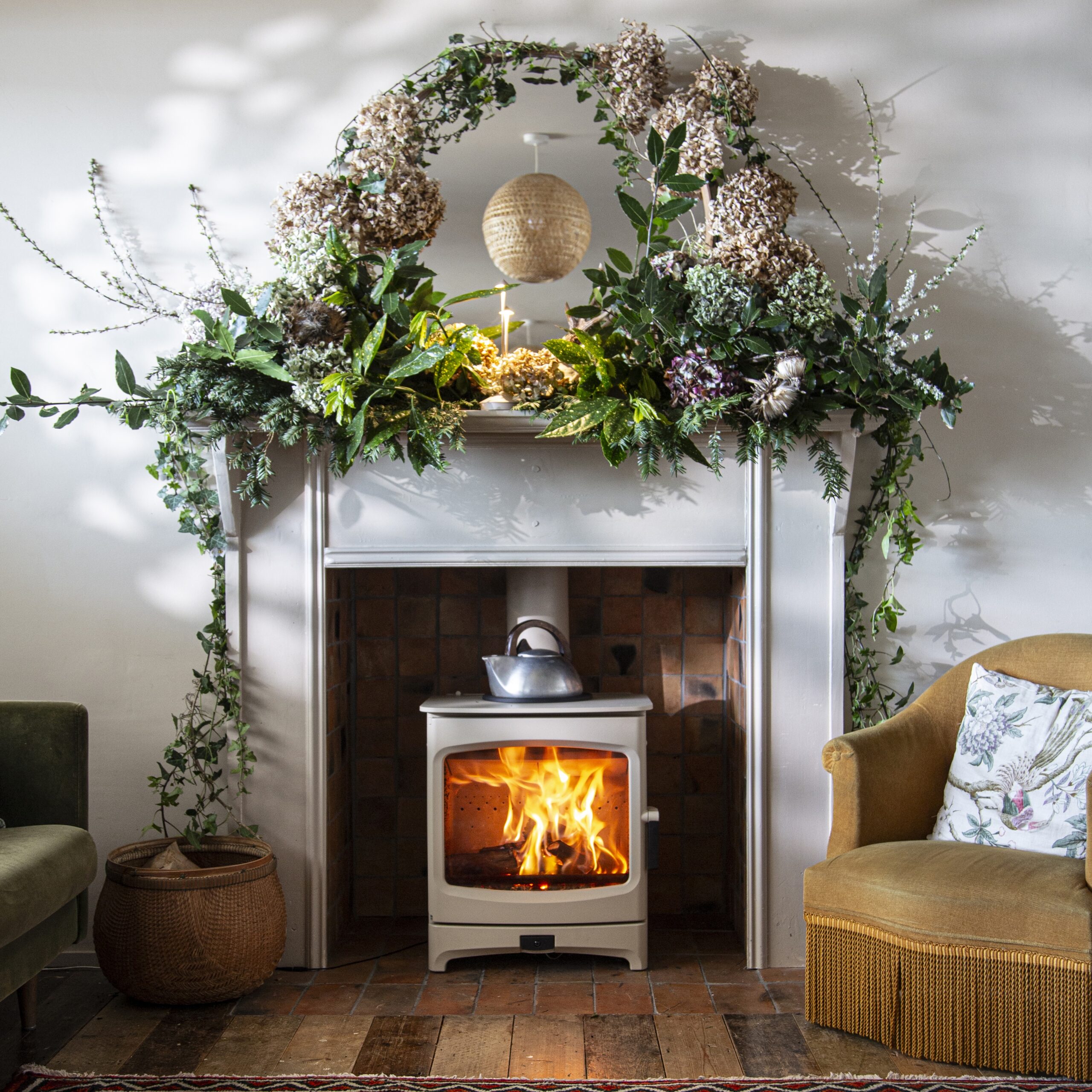 Charnwood Aire 700 Almond