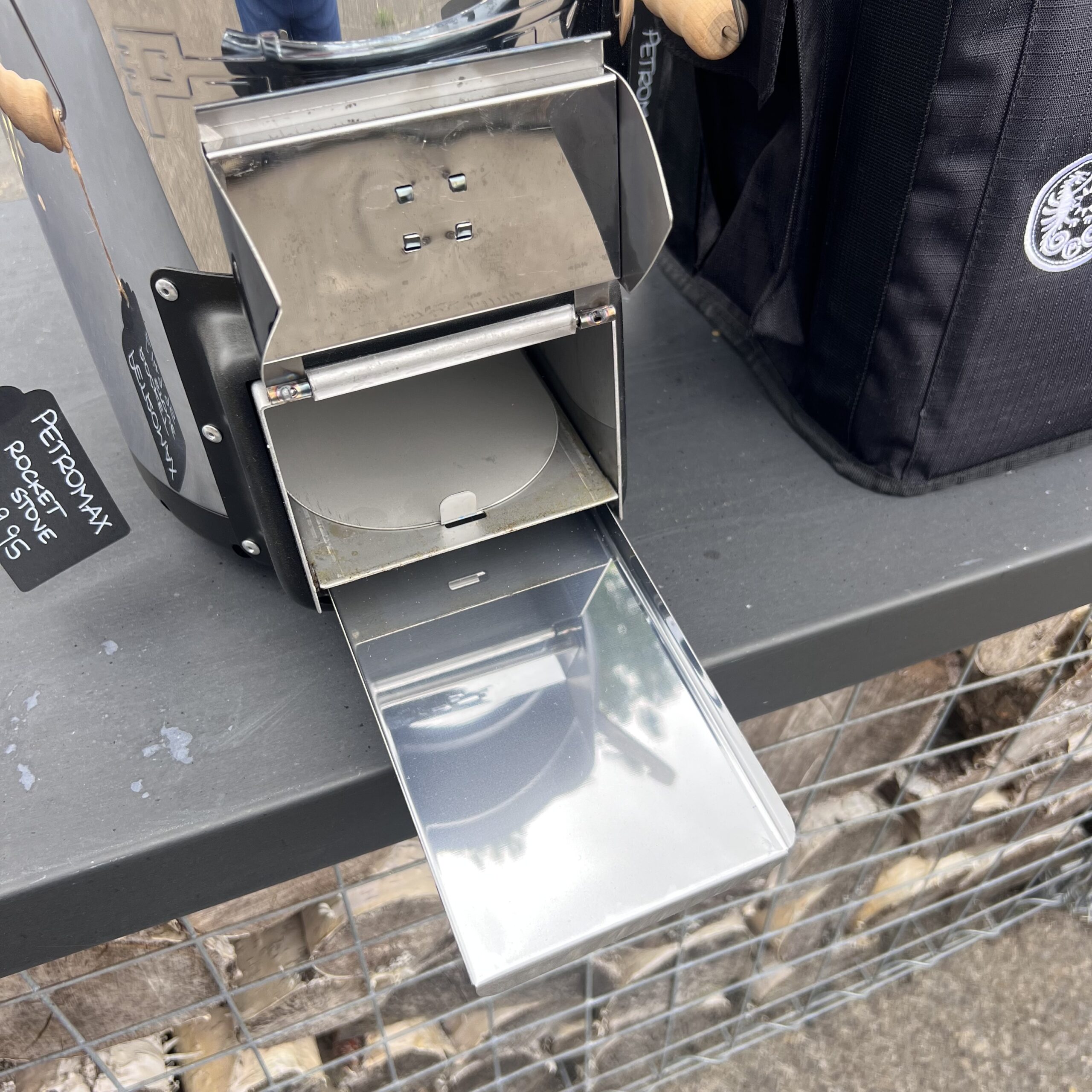 Petromax rocket stove detail